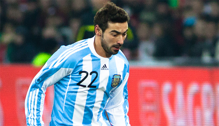 Lavezzi pode estar de saída de Paris (foto: L. Perón / WC)