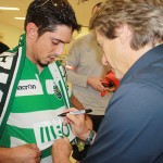 Jorge Jesus dá autografo em New Jersey